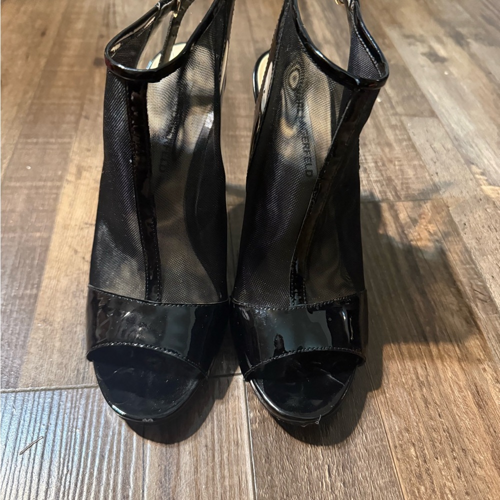 Karl Lagerfeld Black Mesh Peep-Toe Heels